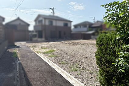 前面道路を含む現地