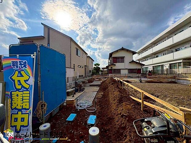 この風景が暮らしの一部に。毎日がイキイキと笑顔溢れる暮らしの始まりです♪ぜひ一度この見晴らしを体感してみませんか♪ご都合の良い時　自由に外観ご覧になれます。ご内見ご希望の際はぜひお気軽にご連絡下さい♪