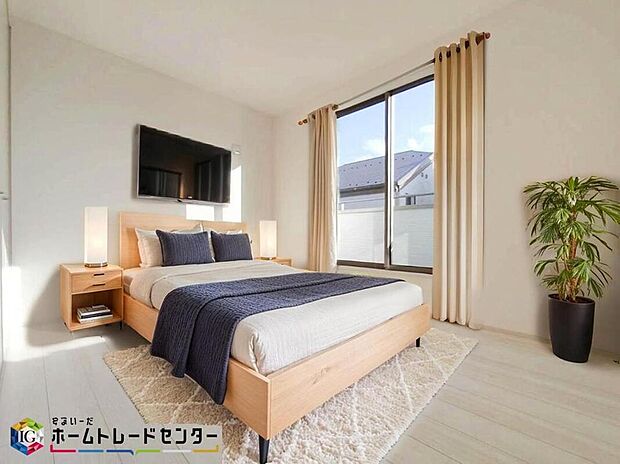 南向きの主寝室は採光も明るく風通し共に良好です。ダブルベッドのサイズのベッドを配置しても十分な広さを確保できる寝室です♪※こちらはCGなどで画像生成したイメージ画像となります。