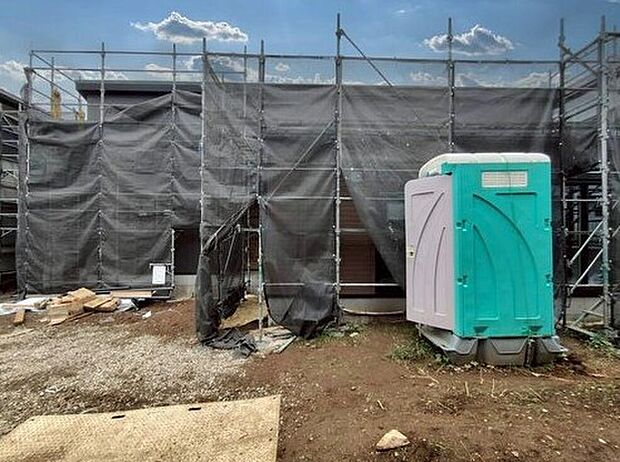 【ホームトレードセンター株式会社】
お仕事帰りなどお客様のご都合に合わせて、営業スタッフが誠心誠意真心込めて御対応します♪