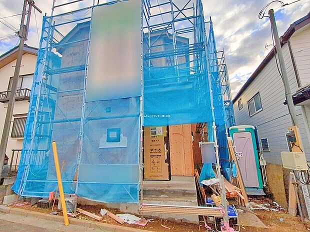 一戸建ての大きなメリットは、「自分の土地」を自由に使えること。好きなペットが飼えるほか、ガーデニングやＤＩＹ、車やバイクの手入れなど様々な趣味を楽しめます♪