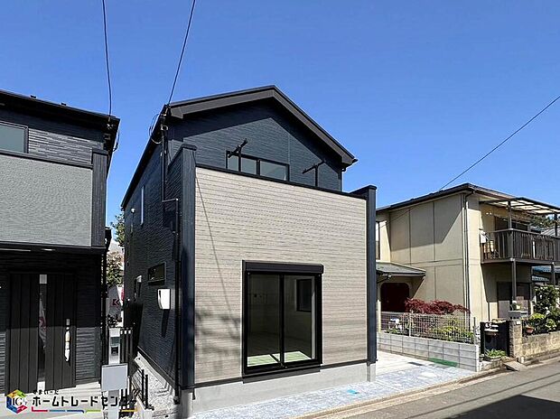 【≪現地外観写真≫】耐震性能に自信のある『飯田グループの家』！お客様を守る大切な住宅だからこそ、第3者の検査を受けて安心して住んでいただける住宅を建てております。その頑丈さを、ぜひ現地にてご体感くださいませ。