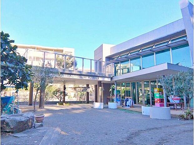 南小中台保育園（約1,300m）