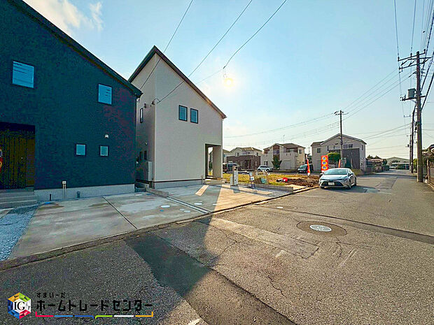 【前面道路含む現地写真】この風景が暮らしの一部に。毎日がイキイキと笑顔溢れる暮らしの始まりです♪ぜひ一度この見晴らしを体感してみませんか♪ご都合の良い時　自由に外観ご覧になれます。ご内見ご希望の際はぜひお気軽にご連絡下さい♪