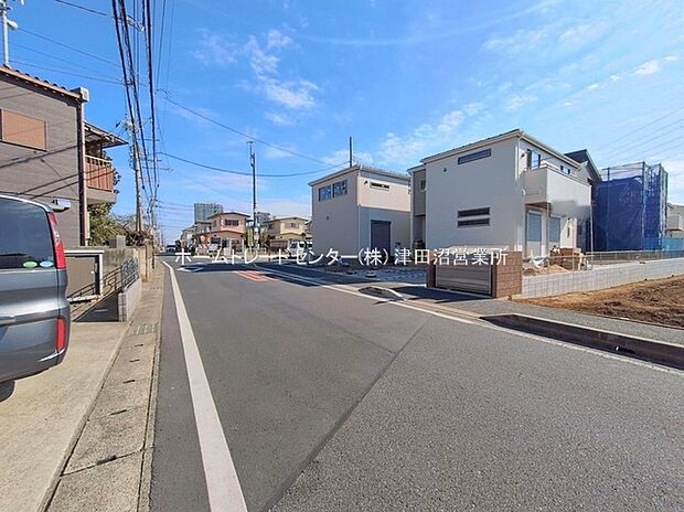 【完成予想図(外観)】この風景が暮らしの一部に。毎日がイキイキと笑顔溢れる暮らしの始まりです♪ぜひ一度この見晴らしを体感してみませんか♪ご都合の良い時　自由に外観ご覧になれます。ご内見ご希望の際はぜひお気軽にご連絡下さい♪