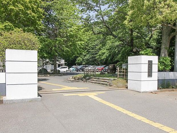 佐倉市立佐倉中学校(約2,600m)