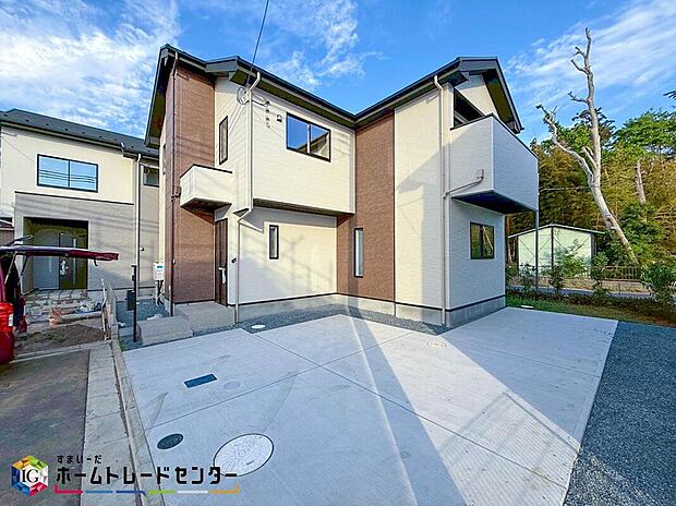 【現地外観写真】当物件のご案内につきましては、営業スタッフが丁寧に御対応します♪休日、お仕事帰りなど、ご都合に合わせていつでもご案内いたします♪周辺環境と併せて、実際に現地をご確認ください♪