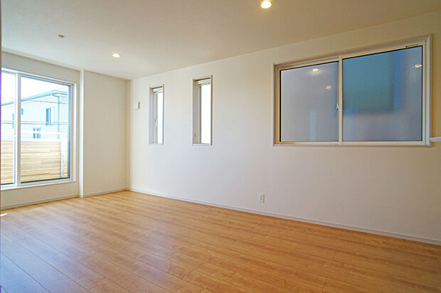 ■心落ち着く場所、ゆったり過ごせるリビング