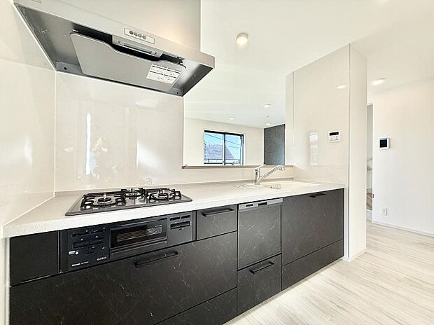 ■料理がもっと楽しくなる、快適なキッチン空間