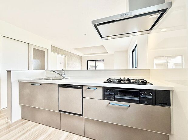 ■家族の絆を深める、温もりのあるキッチン