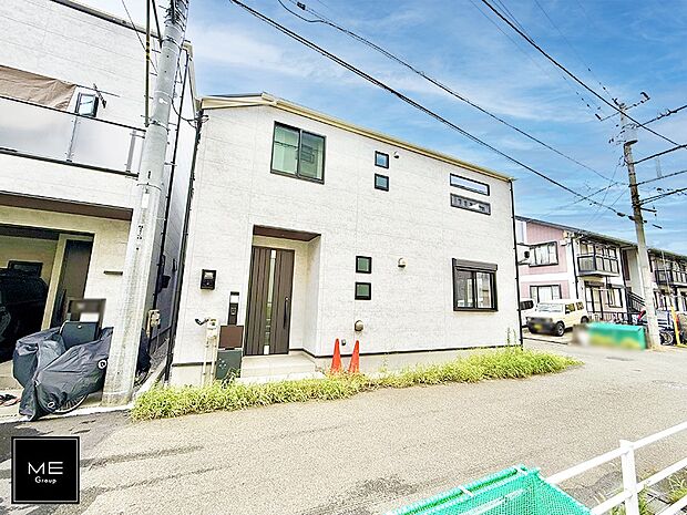 【現地外観写真】■暮らしを豊かにする充実した仕様設備で快適に