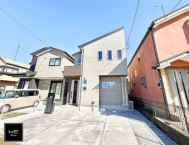 【現地外観写真】■暮らしを豊かにする充実した仕様設備で快適に