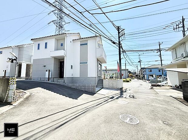 【前面道路含む現地写真】■家族とのお出かけが楽しくなる環境です