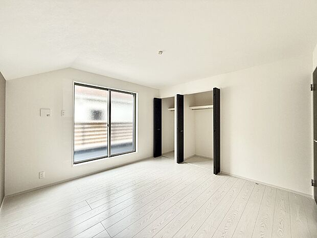 【洋室】■心地よい雰囲気が漂う落ち着いた空間