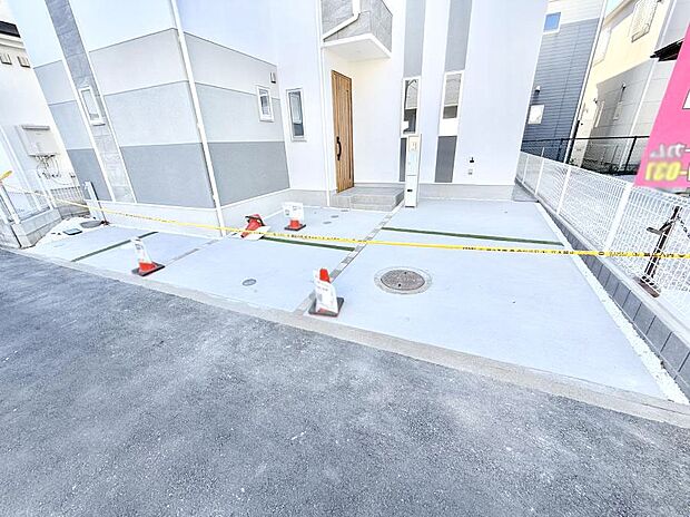 【駐車場】■カースペース有