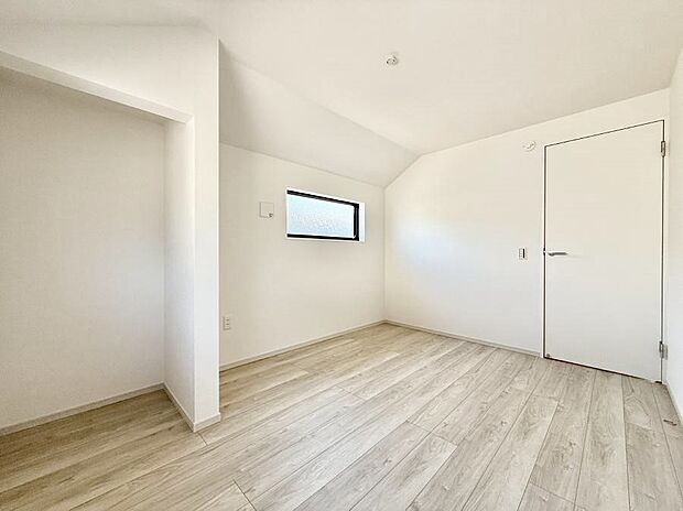 【子供部屋】■仕事や勉強のスペースに使うことで、集中しやすく静かな環境が整います