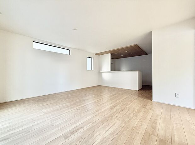 【リビングダイニング】■日常をちょっと特別にする、憩いの空間