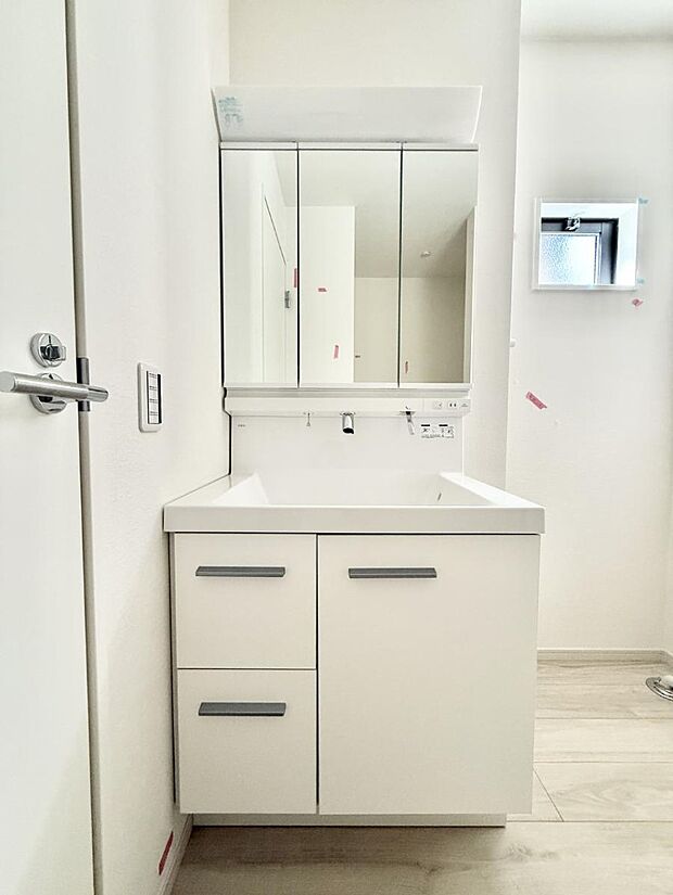 【洗面台・洗面所】■清潔感があり、気持ちよく使えます