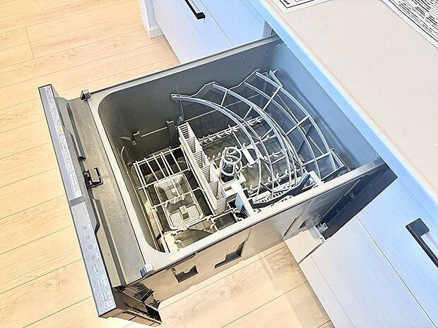 【食洗機】■手間なく洗浄！食器をピカピカに仕上げてくれます