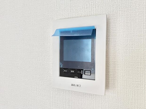 【TVモニター付インターフォン】■訪問者を確認できて安心感が増します