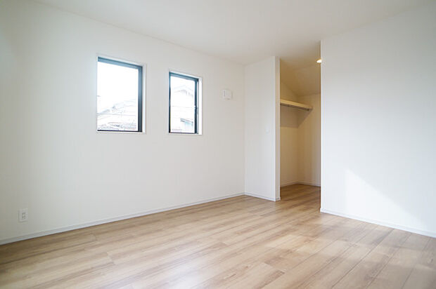 【子供部屋】■仕事や勉強のスペースに使うことで、集中しやすく静かな環境が整います