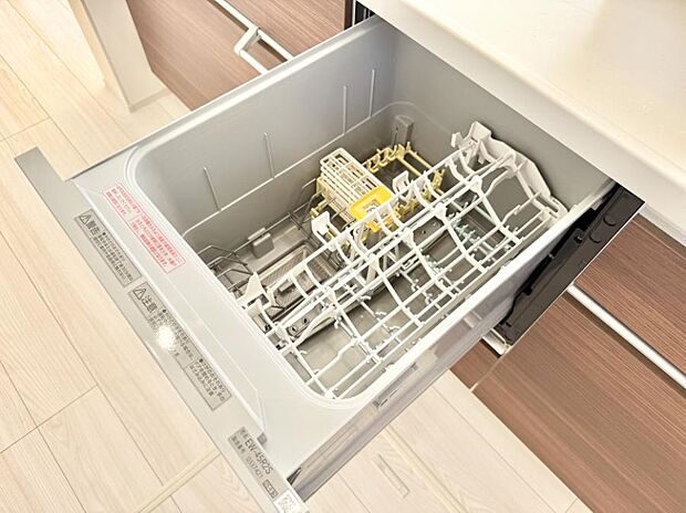 【食洗機】■手間なく洗浄!食器をピカピカに仕上げてくれます