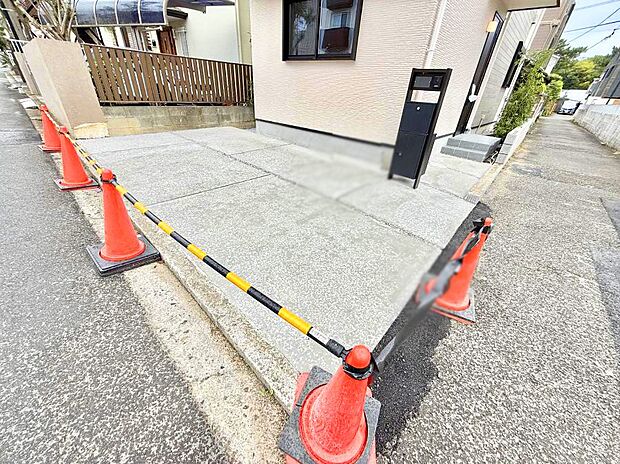 【駐車場】■カースペース有