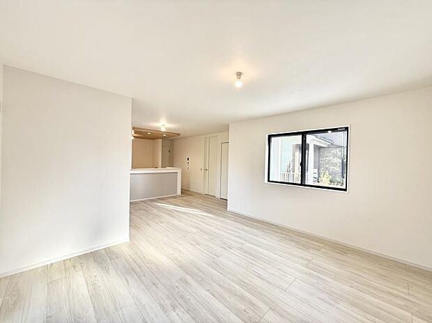 【ダイニング】■何気ない毎日を特別にする、癒しの空間