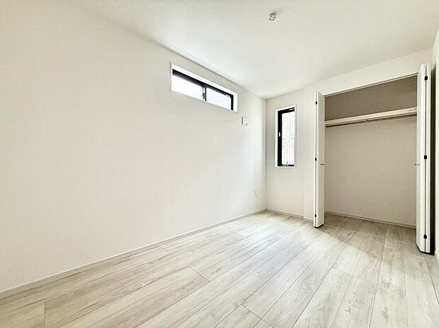 【リビング以外の居室】■落ち着いた雰囲気のお部屋で心が安らぐ空間