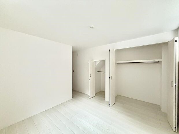 【寝室】■穏やかな空間で自分の時間を大切に