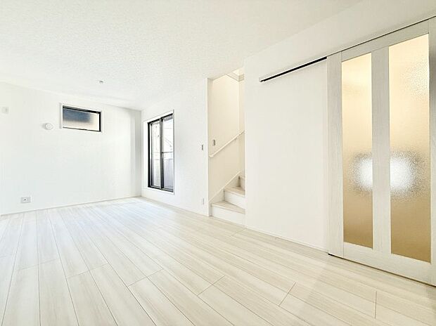 【ダイニング】■何気ない毎日を特別にする、癒しの空間