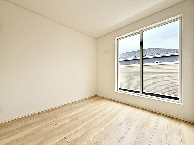 【洋室】■自分だけのスペース どんなお部屋にするかとっても楽しみですね