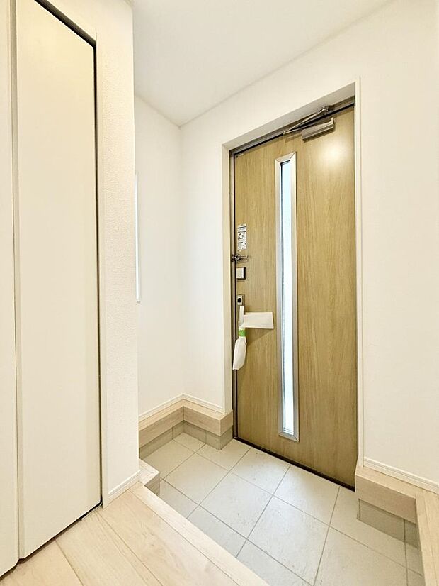 【玄関】■玄関はお家の顔！おしゃれな玄関でお客様をお迎え！