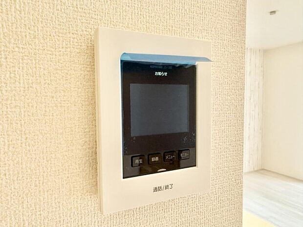 【TVモニター付インターフォン】■訪問者を確認できて安心感が増します