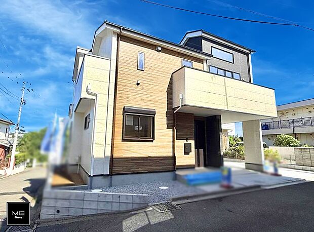 【現地外観写真】■家族みんなが笑顔で過ごせる、安心感のある住まい