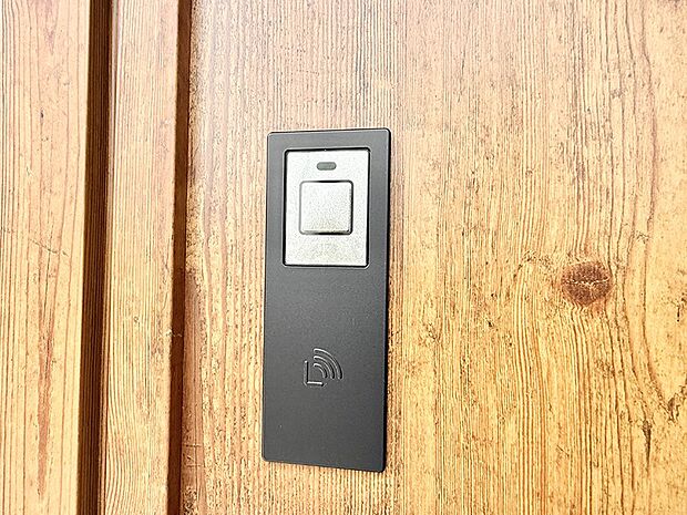 【スマートキー】■鍵を取り出さずに便利に操作できて快適