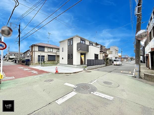 【前面道路含む現地写真】■新しい時代の息吹を感じる、心地よい環境