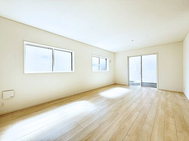 【リビング以外の居室】■落ち着いた雰囲気のお部屋で心が安らぐ空間