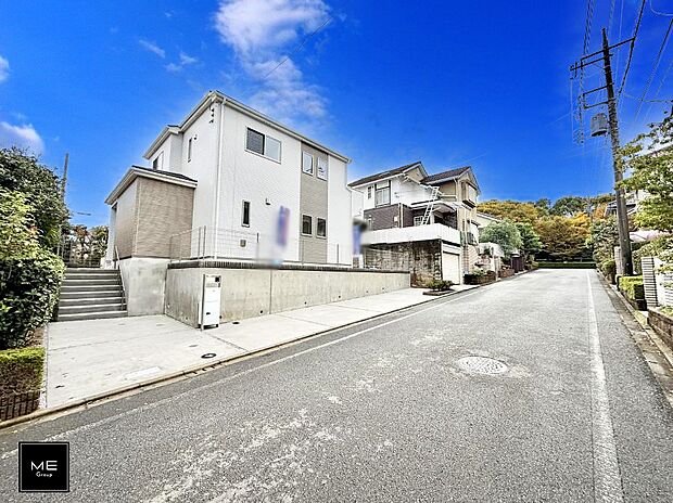 【前面道路含む現地写真】■新しい住まい、街の新しい風景