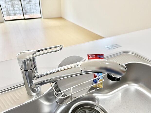 【浄水器】■清潔でおいしい水を手軽に供給してくれます