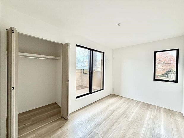 【寝室】■快適な環境で、日常の疲れを癒せる空間