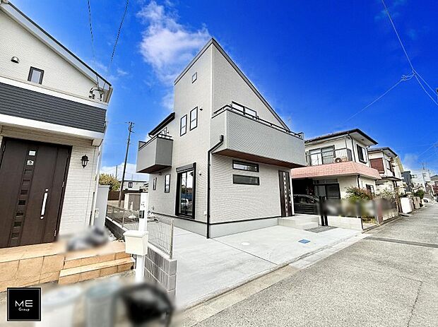 【現地外観写真】■家族みんなが笑顔で過ごせる、安心感のある住まい