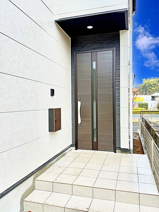 【玄関】■ ここから始まる、笑顔あふれる毎日