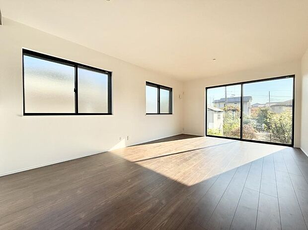 【リビングダイニング】■お気に入りの場所で、のんびりとした時間を