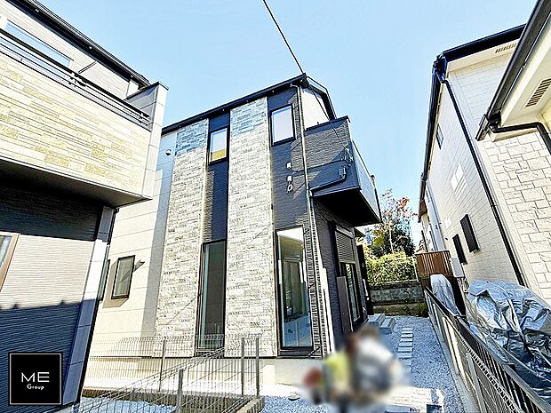 【現地外観写真】■暮らしを豊かにする充実した仕様設備で快適に