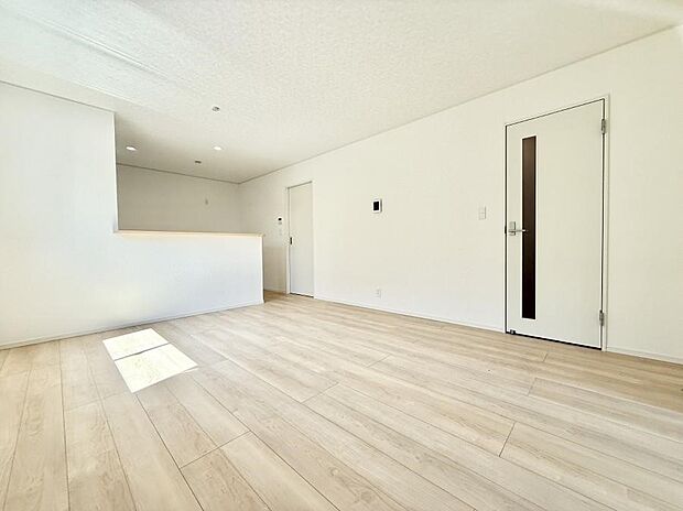 【リビングダイニング】■シンプルだけど贅沢、大切な人と過ごす心がほどける空間