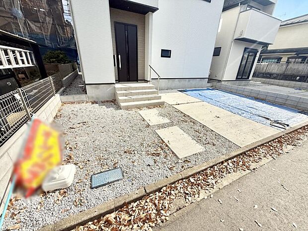 【駐車場】■自宅にカースペースがあると助かります