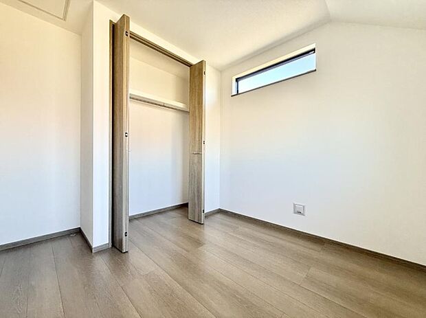 【子供部屋】■仕事や勉強のスペースに使うことで、集中しやすく静かな環境が整います