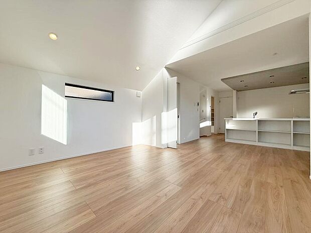 【ダイニング】■自然と心がほどける、リラックスできる場所