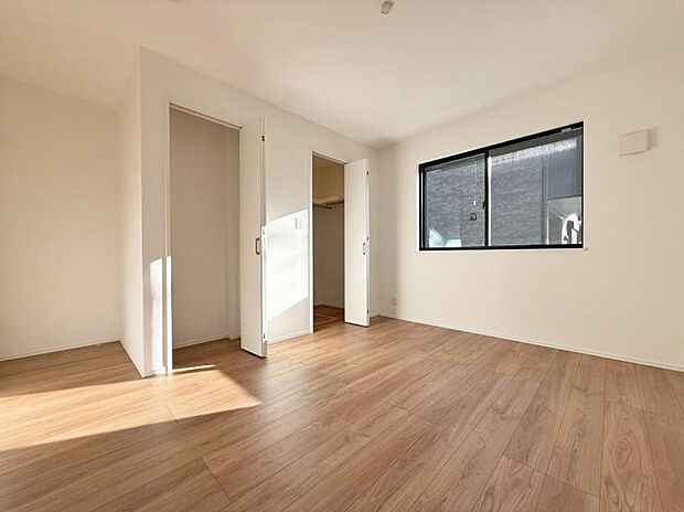 【リビング以外の居室】■シンプルで使いやすい空間がスッキリ感じられます